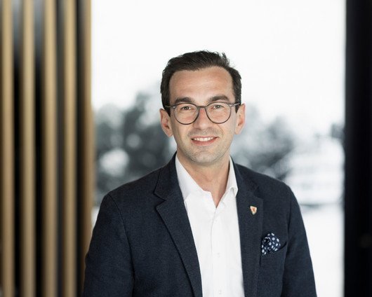 Drin Alaj Porträt VR der SGZ von Drin Alaj